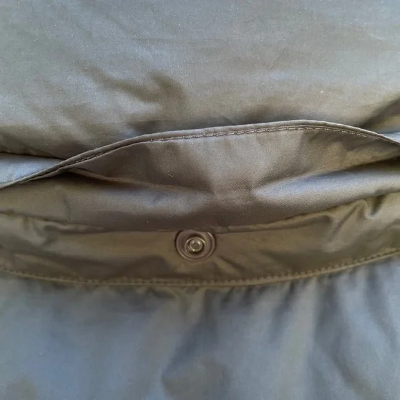 Patagonia Down Vest, Women’s Size Medium, Gray - Picture 6 of 8